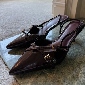 NEW | Shoes| Women’s buckle pumps